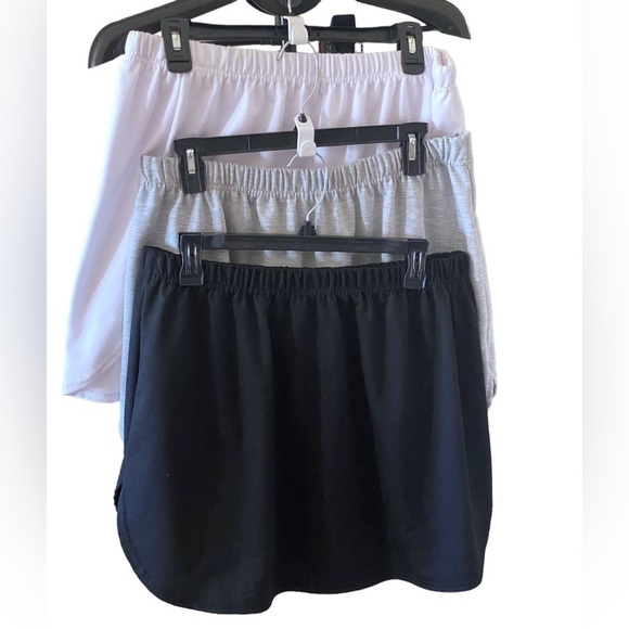 Shirt Extenders 3pk Woman’s Size 3X White/ Black/Grey Balle… Cover your butt😊 - Picture 4 of 15